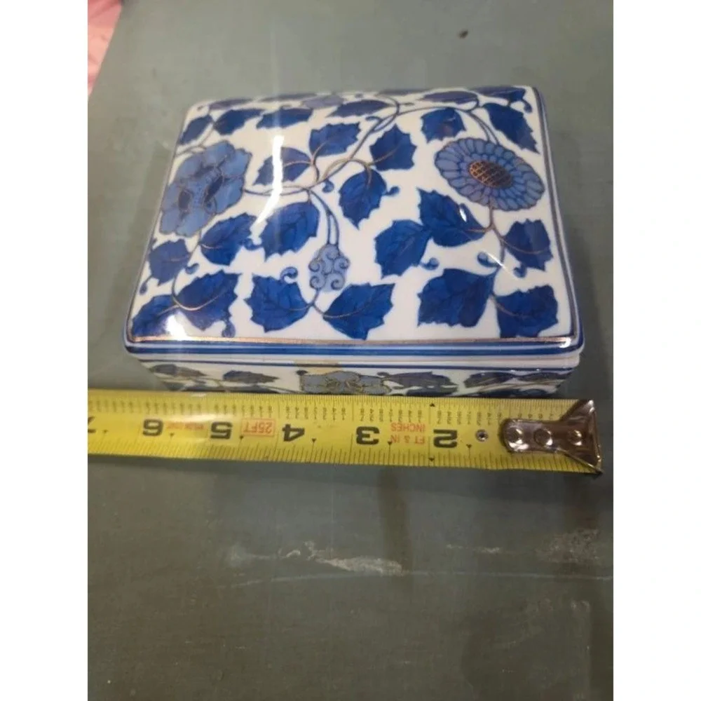 Vintage Chinoiserie Trinket Box Asian Floral Gold Blue White Porcelain
